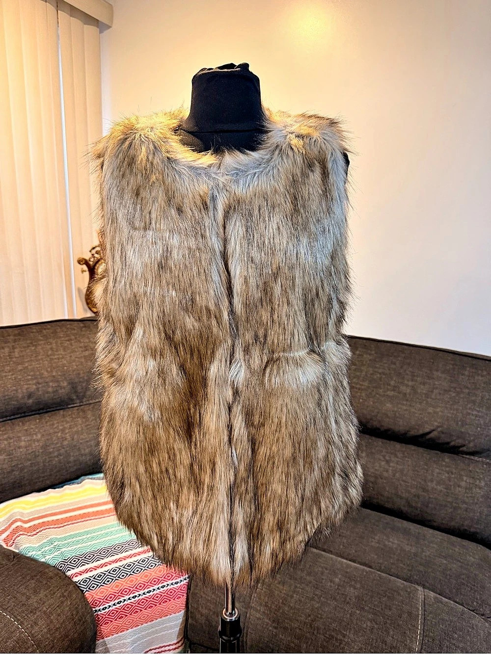 NWOT LOFT Faux Fur Vest in Brown & cream Size Medium